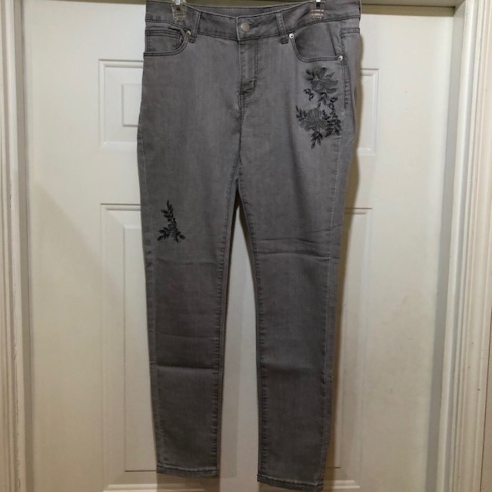 Westport Gray Jeans with floral embroidery - Picture 4 of 5